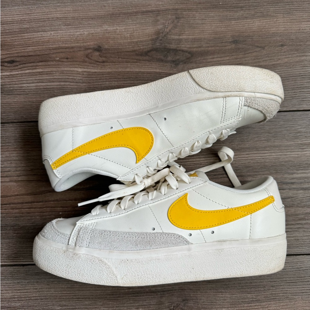 Nike platform blazer